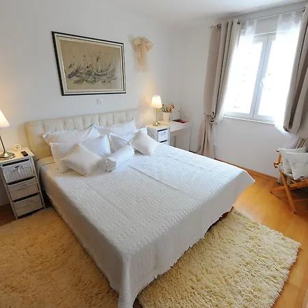 Gold Apartamento
